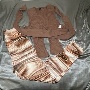 SHEIN SXY TIE BACK STRAP CROP TOP AND ALL OVER PRINT LEGGINGS 🤎